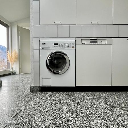 Wohnung Mit Grossartiger Seesicht Und Balkon Spiez Ngoại thất bức ảnh