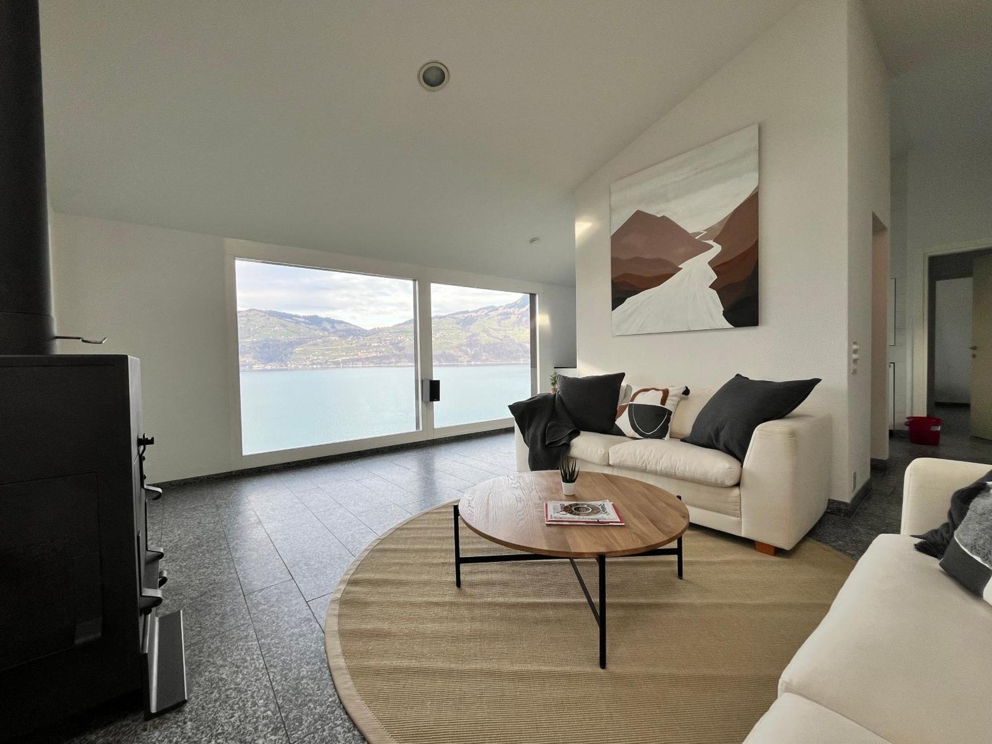 Wohnung Mit Grossartiger Seesicht Und Balkon Spiez Ngoại thất bức ảnh