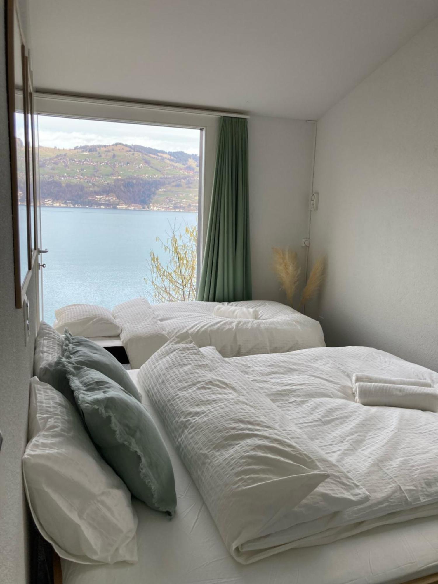 Wohnung Mit Grossartiger Seesicht Und Balkon Spiez Ngoại thất bức ảnh