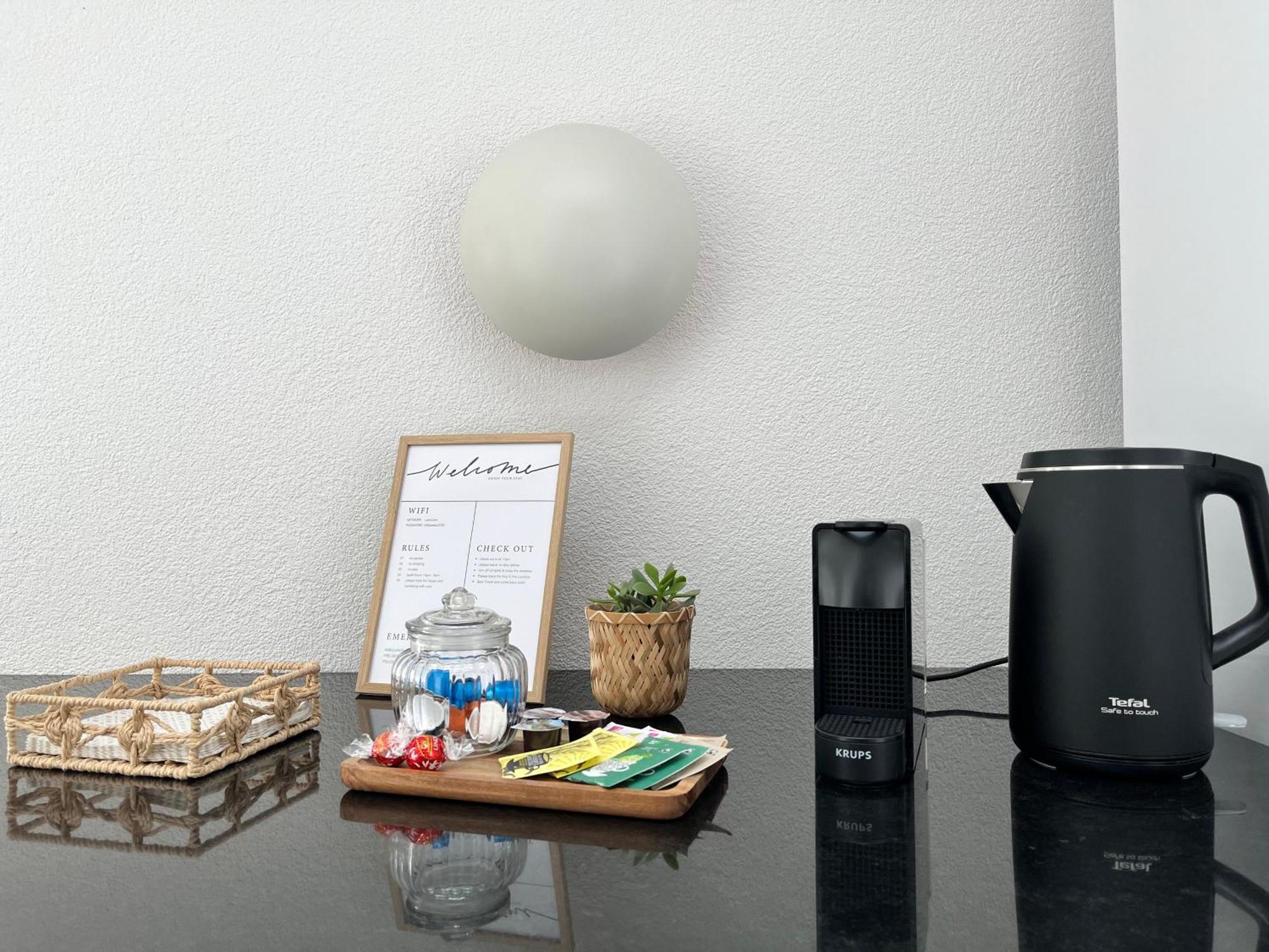 Wohnung Mit Grossartiger Seesicht Und Balkon Spiez Ngoại thất bức ảnh